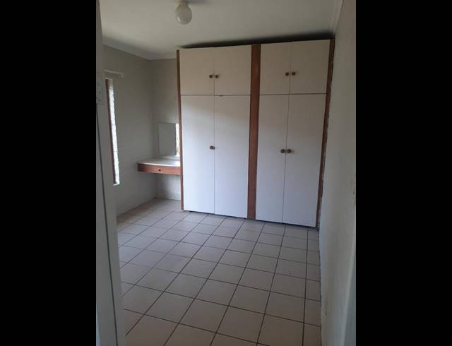 2 BEDROOM PROPERTY TO RENT IN GOODWOOD CENTRAL